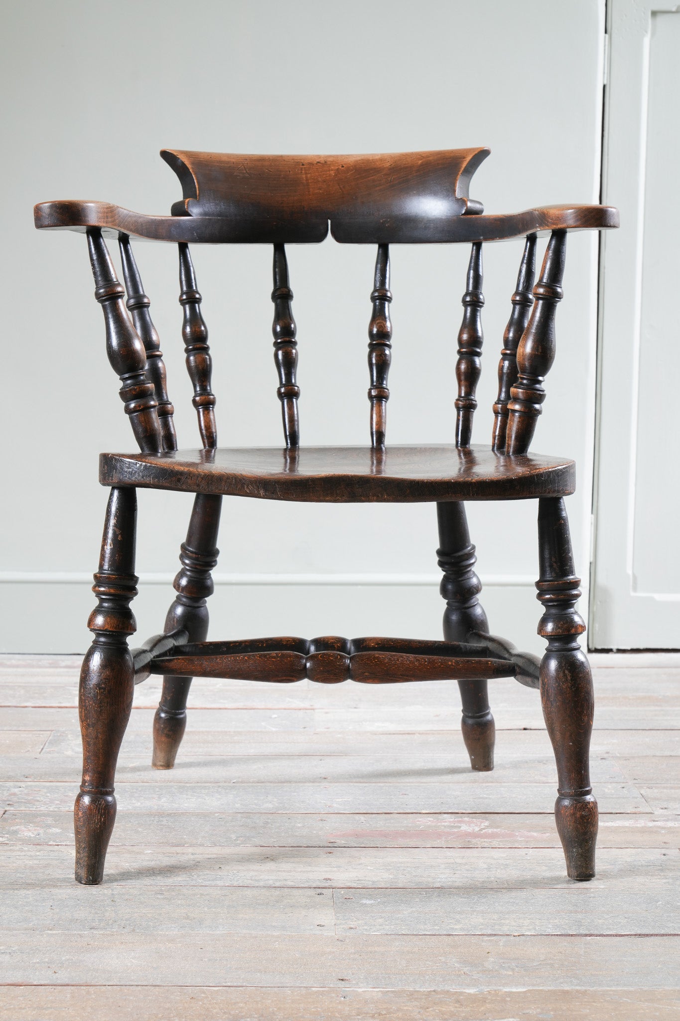 A 19th Century Elm & Ash Windsor Armchair