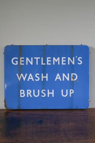 Wash & Brush Up