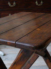 X Frame Tavern table