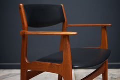 Dyrlund Chairs