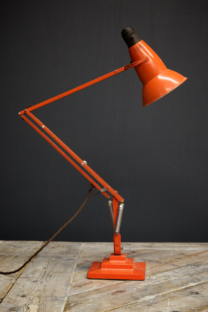 Three Step Anglepoise