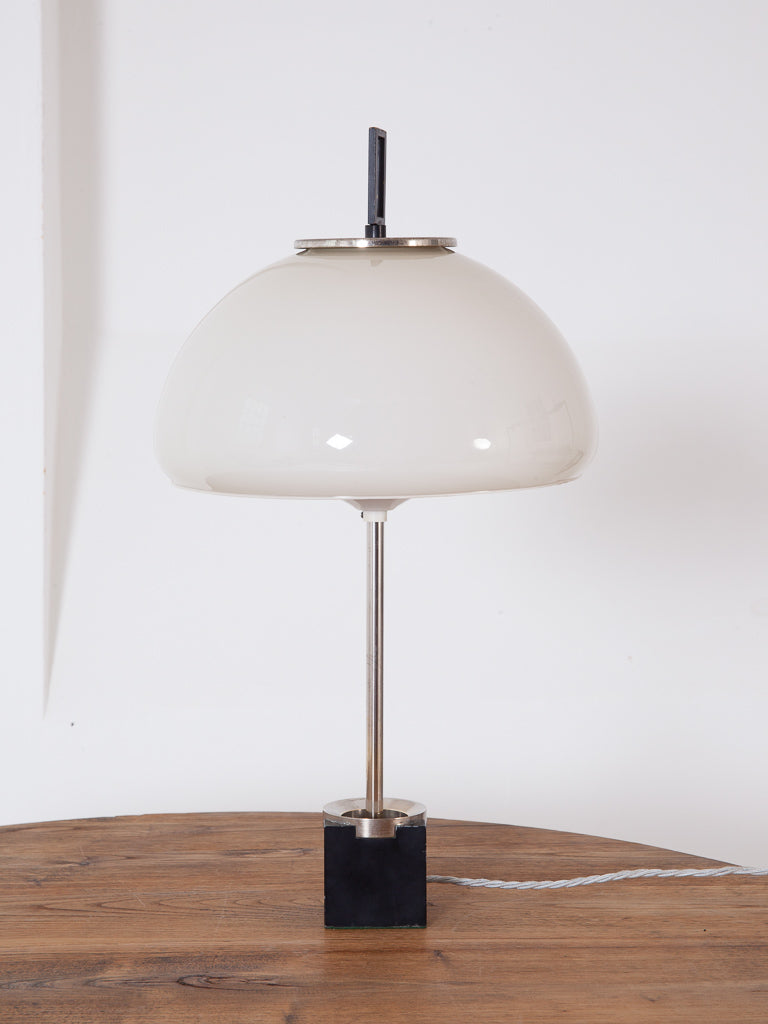 Oscar torlasco table deals lamp