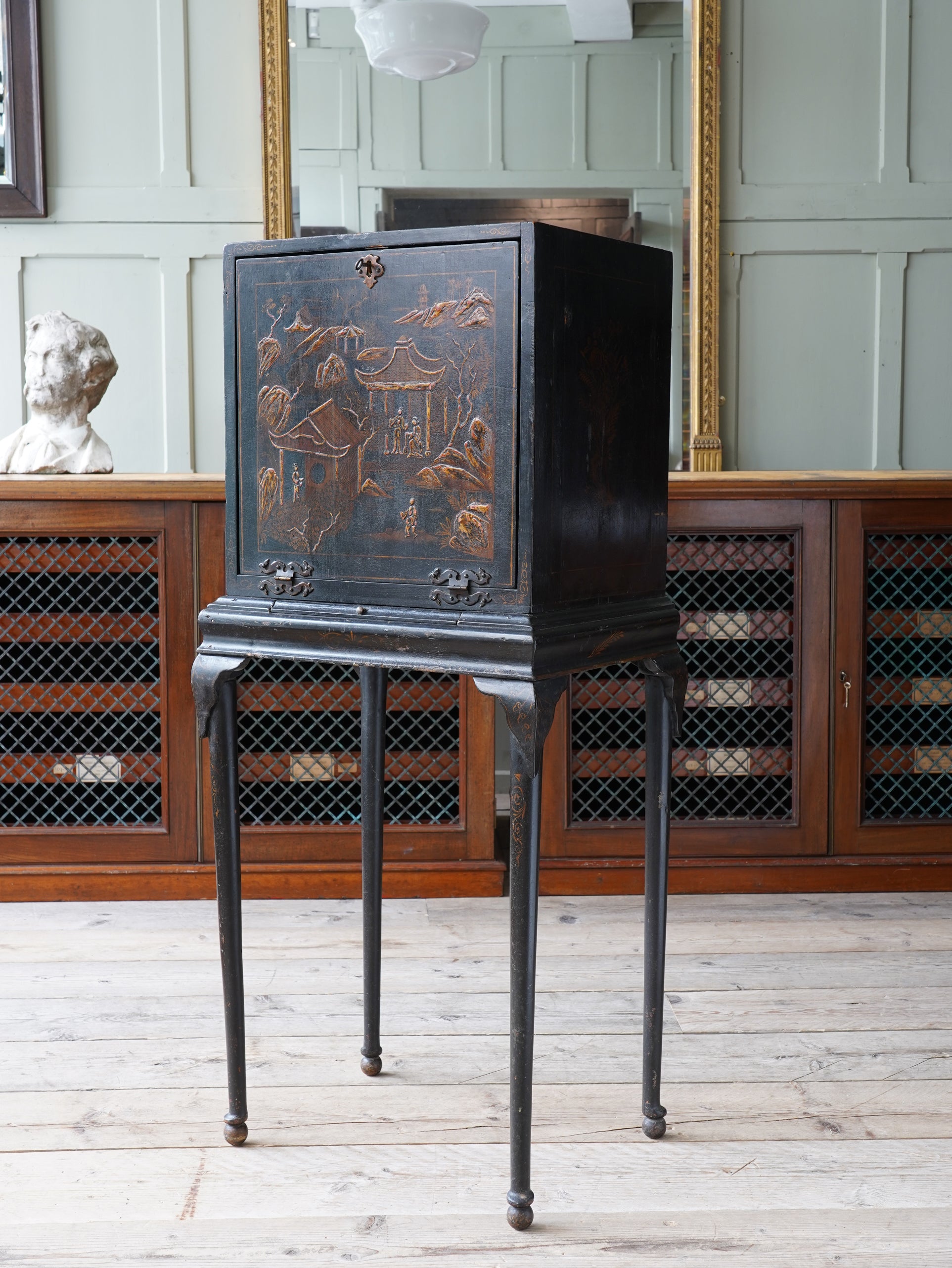 An 18th Century Chinoiserie Cabinet on Stand