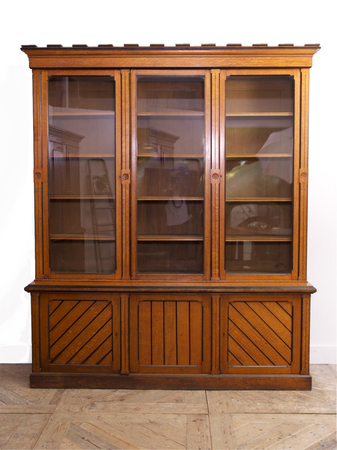 Wylie & Lochead Bookcase