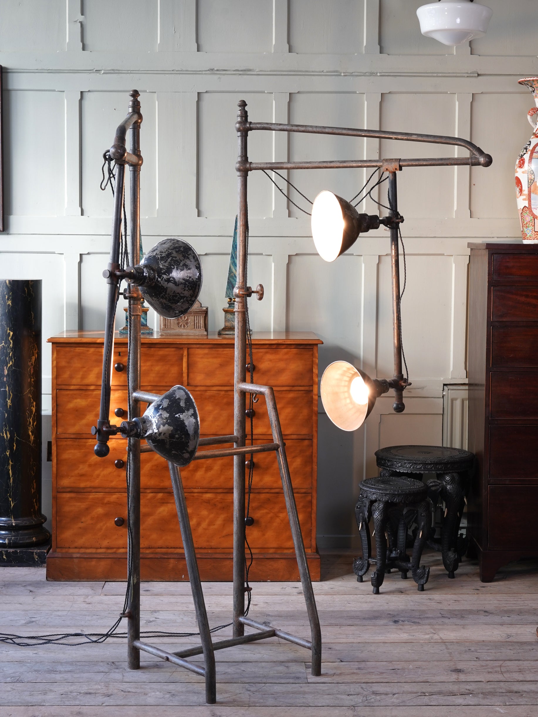 A 1930s Photography Studio Lighting Rig