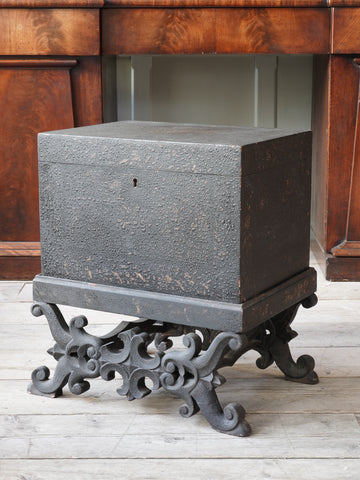 Chinoiserie Chest on Stand