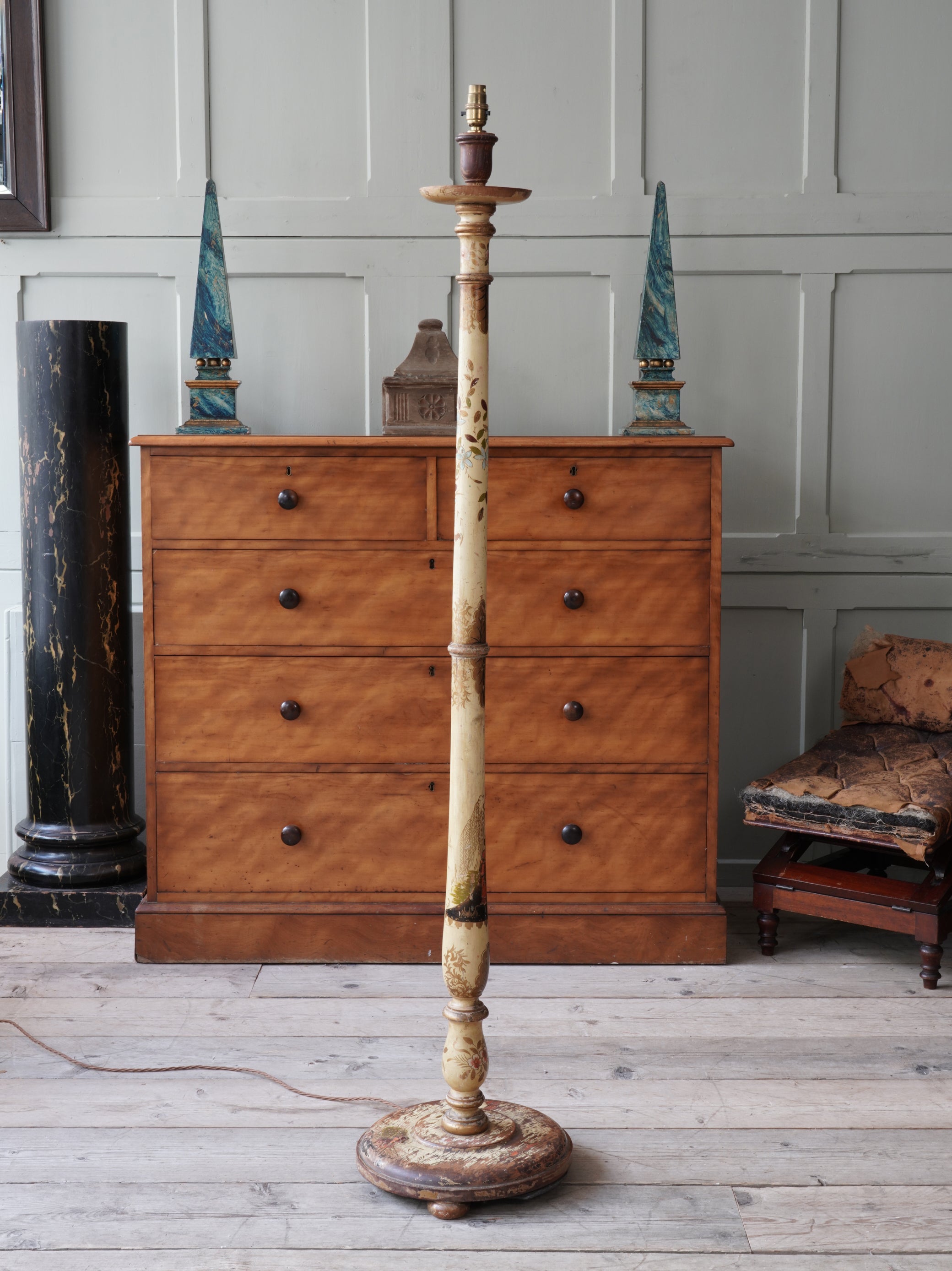 Chinoiserie Floor Lamp